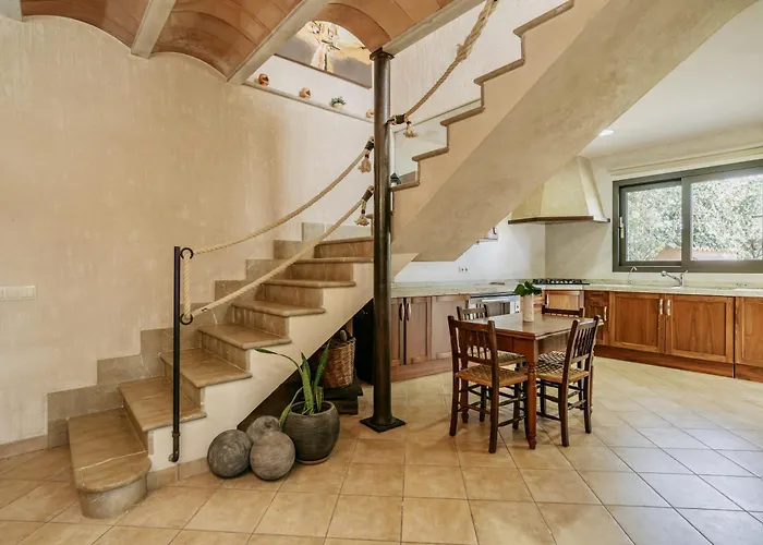 Frontera, Esencia Mallorquina Entre Caballos * Selva (Mallorca)