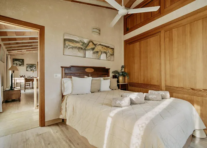 Frontera, Esencia Mallorquina Entre Caballos *