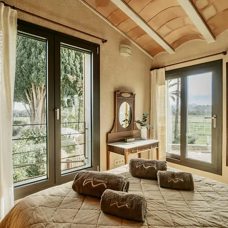 Frontera, Esencia Mallorquina Entre Caballos فيلة