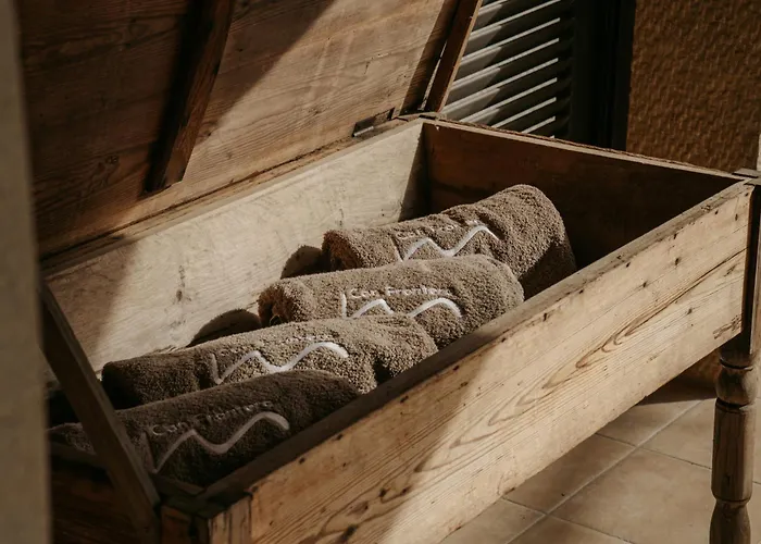 Frontera, Esencia Mallorquina Entre Caballos Selva (Mallorca)